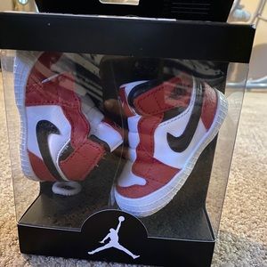 Jordan 1 Cribs
